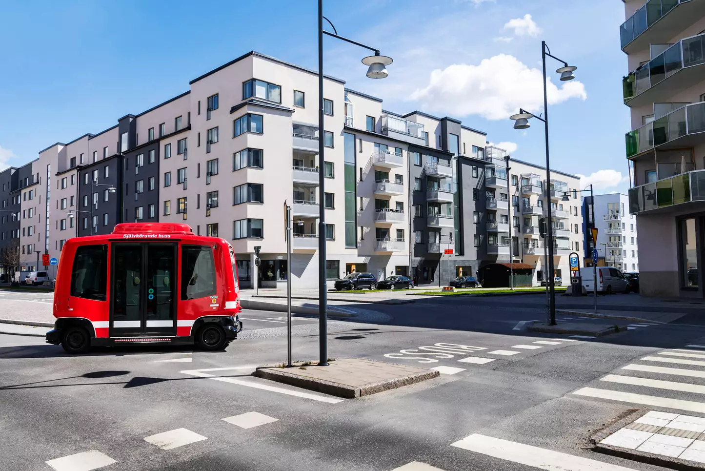 An autonomous driving shuttle hits the road in Sweden