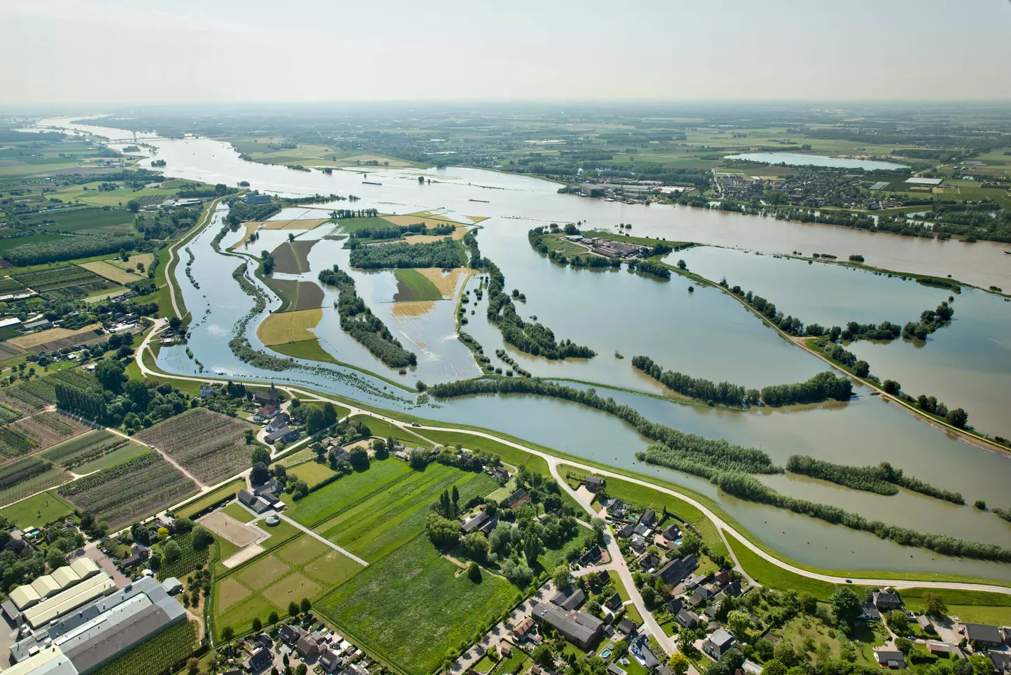   Dodewaard, Waal river